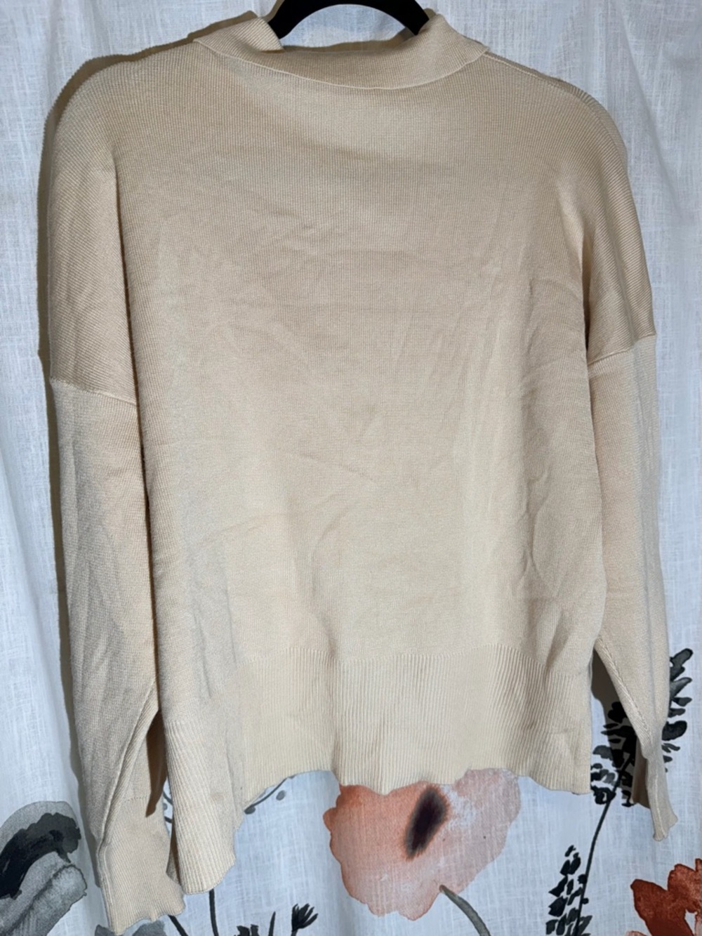 Light Beige Knit Top with Small Chest Pocket - Picture 6 of 10